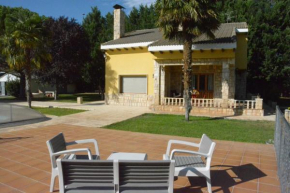 Casa Martín, casa con jardín pensada para familias